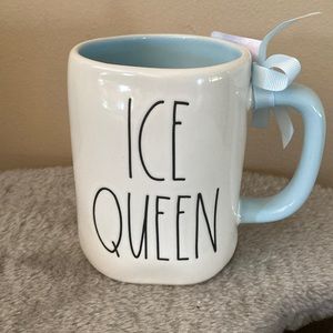 Rae dunn X Disney frozen Elsa mug nwt